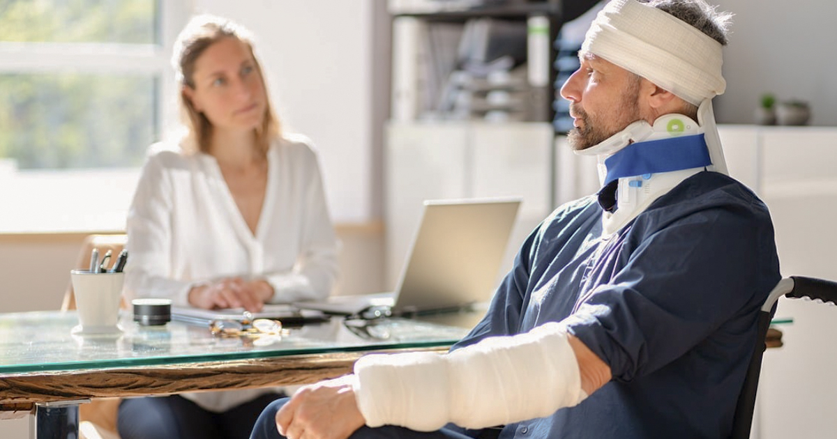Slip and Fall Settlements With Surgery: What to Expect in Texas