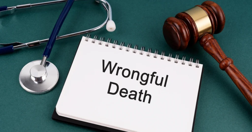 Gavel, stethoscope, Texas wrongful death lawsuit